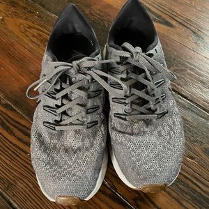 Nike Air Zoom Pegasus 36. Size 6.5 grey